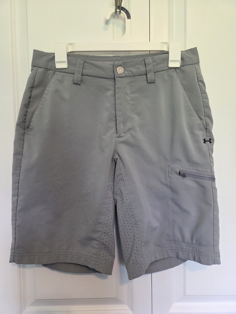 Under Armour Men's Light Gray Hybrid Performance Shorts